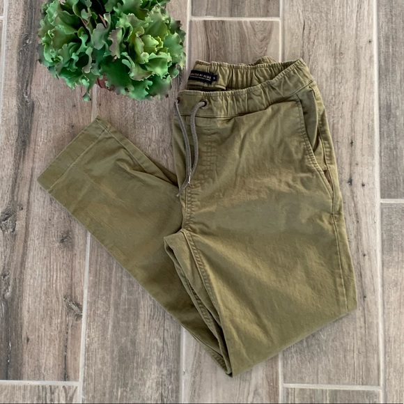 United By Blue Pants - United By Blue Organic Cotton Olive Green Pant